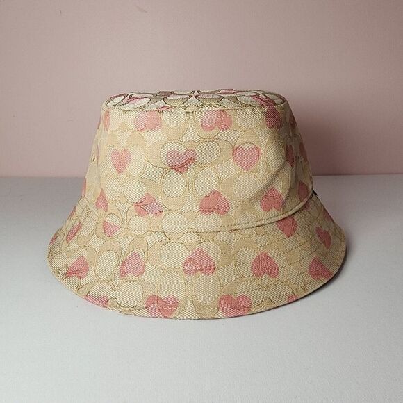 NWT Coach CP354 Women's Signature Heart Print Bucket Hat M/L - Picture 1 of 4